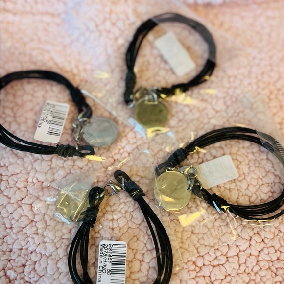 Bracelet - Picture 5 of 6